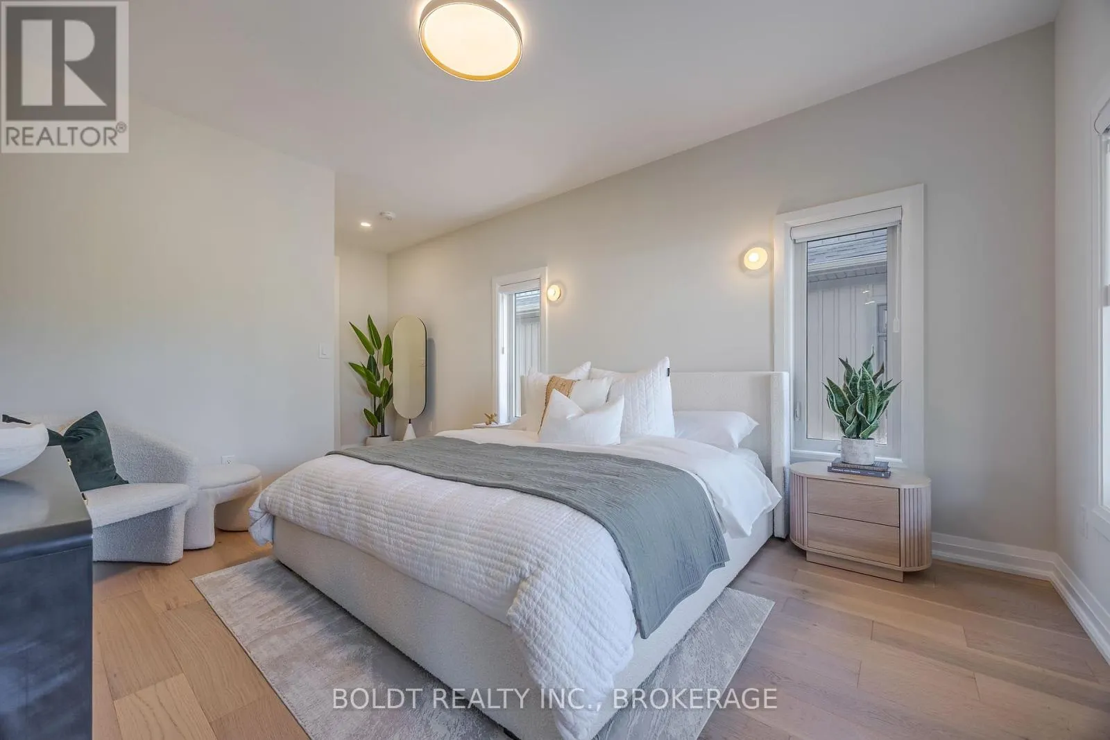 11 - 205 ST. DAVID'S ROAD, #11