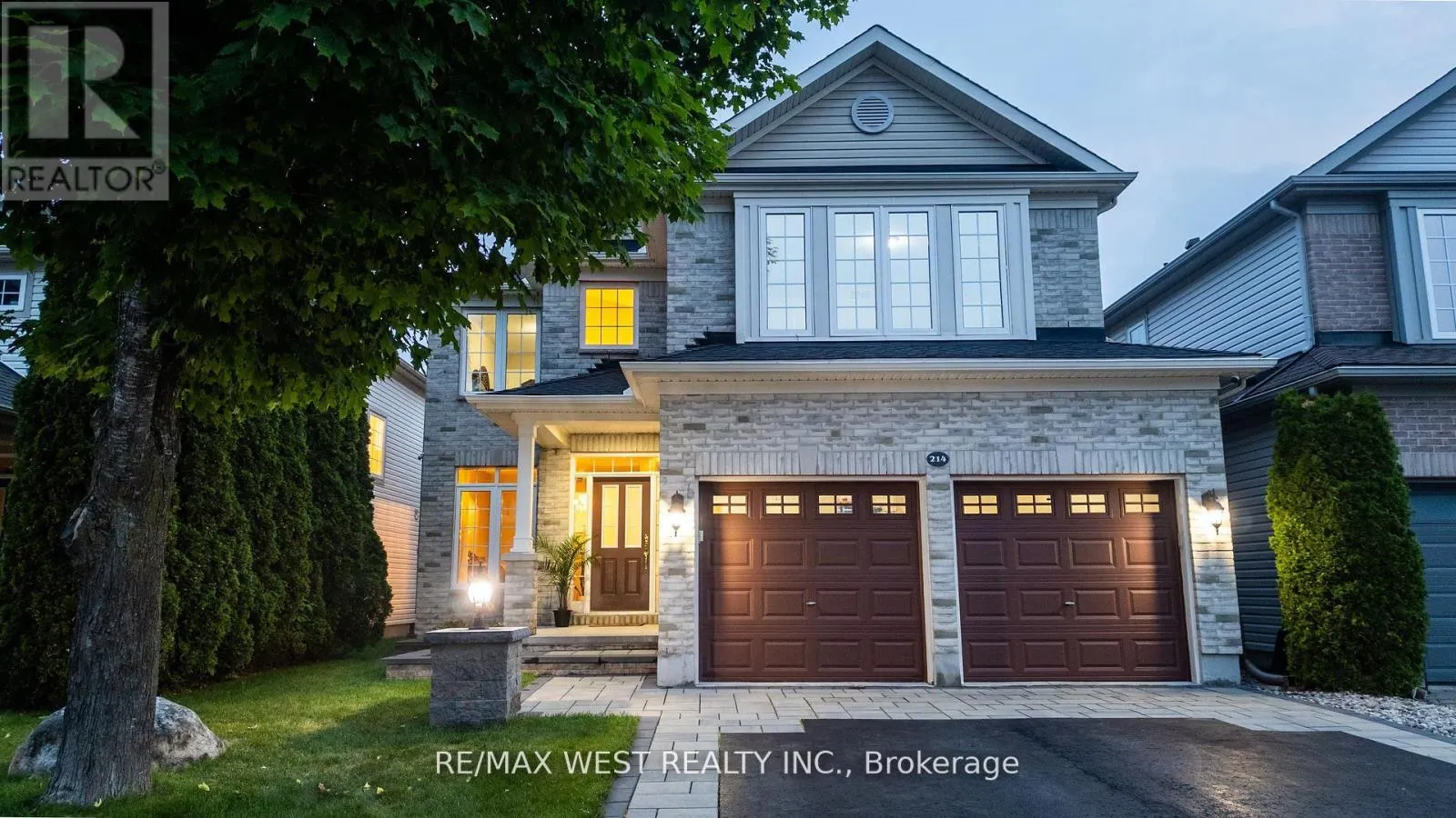 214 CASTLEGARTH CRESCENT