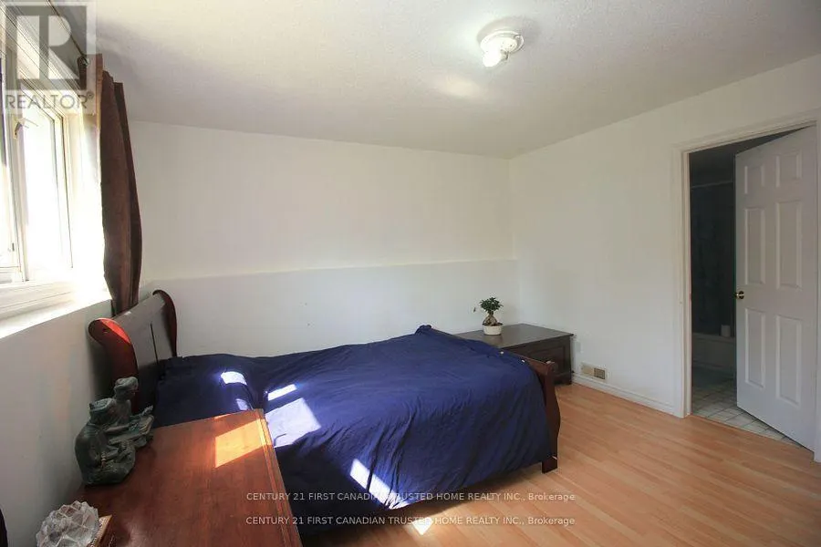 893 LAWSON ROAD