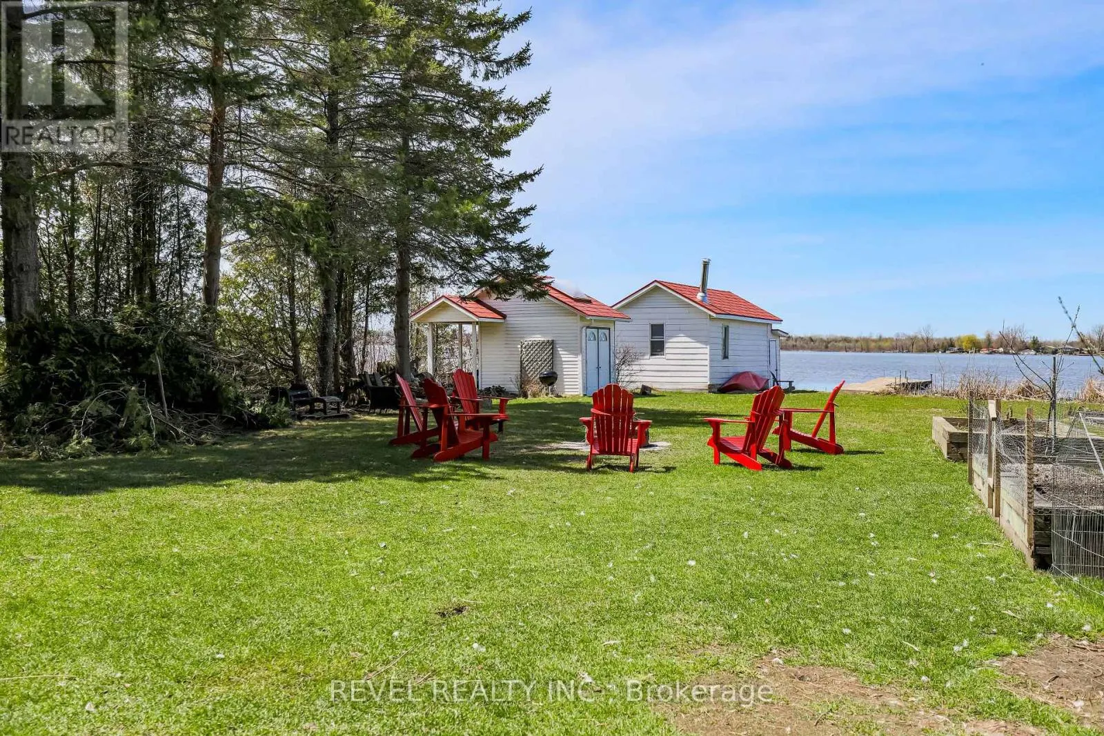 27 CEDAR CRESCENT