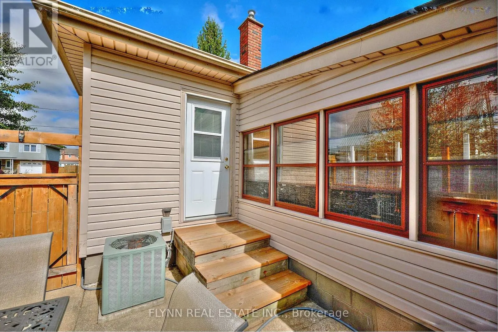 5864 KEITH STREET