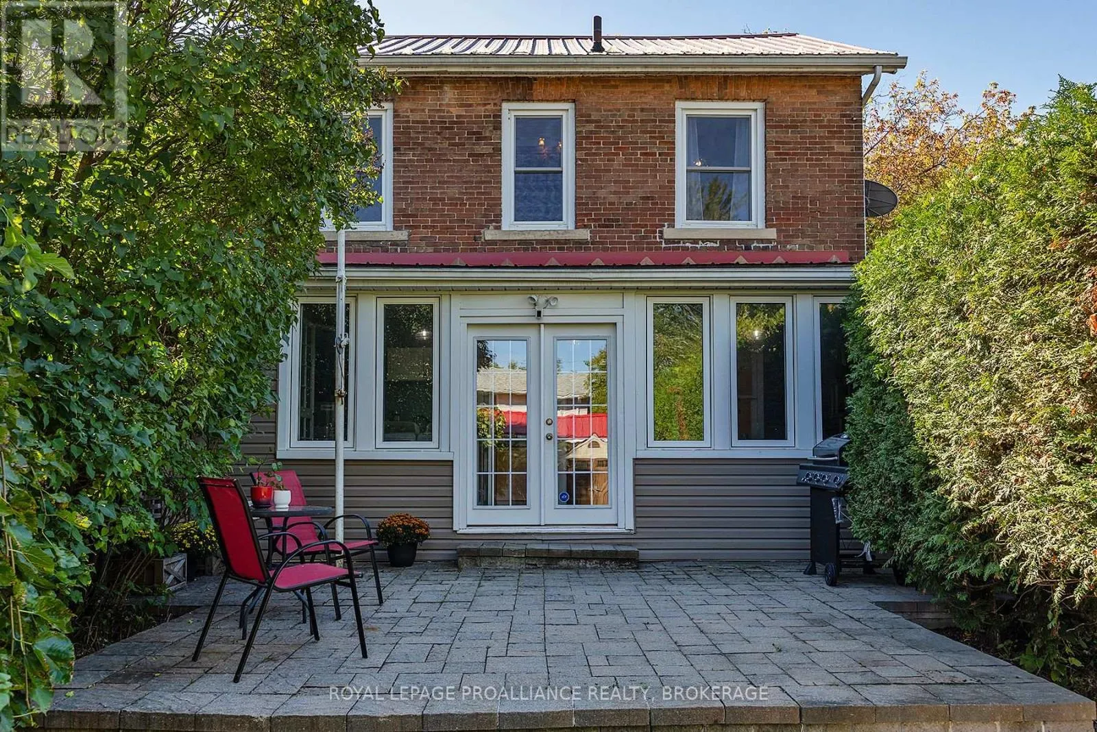 107 STEPHEN STREET