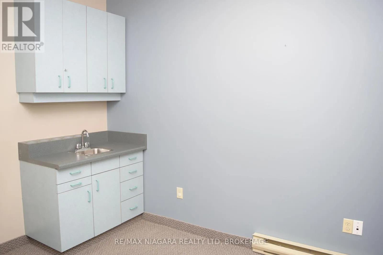 2C - 154 WEST MAIN STREET, #2C