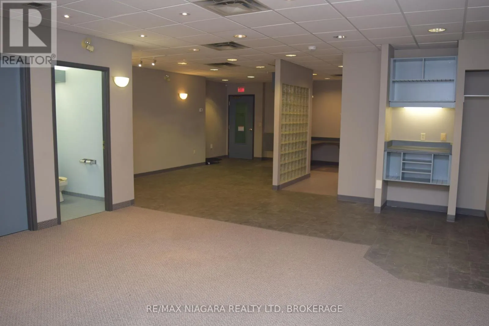 2C - 154 WEST MAIN STREET, #2C