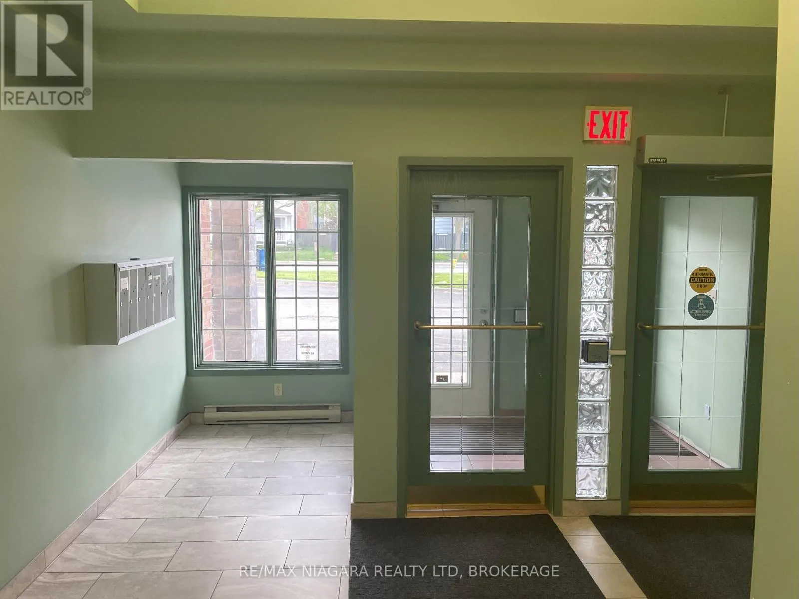 2C - 154 WEST MAIN STREET, #2C