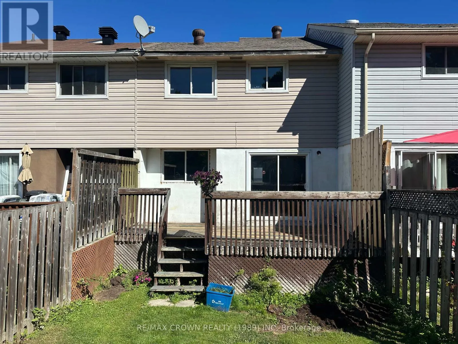 17 BLAIR STREET