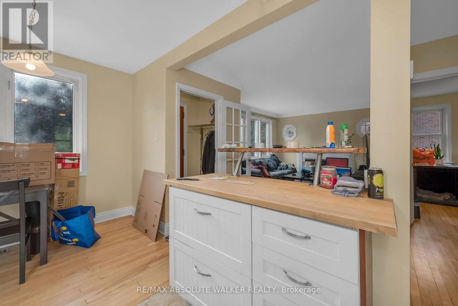 899 MAPLEWOOD AVENUE