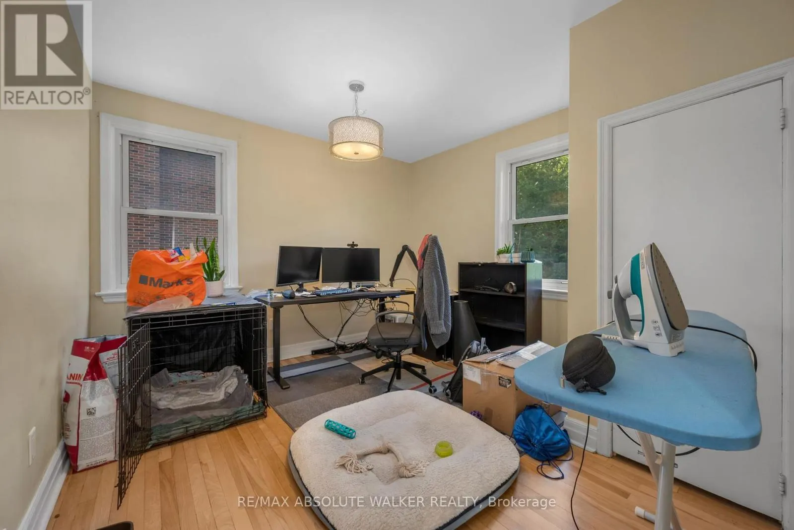 899 MAPLEWOOD AVENUE