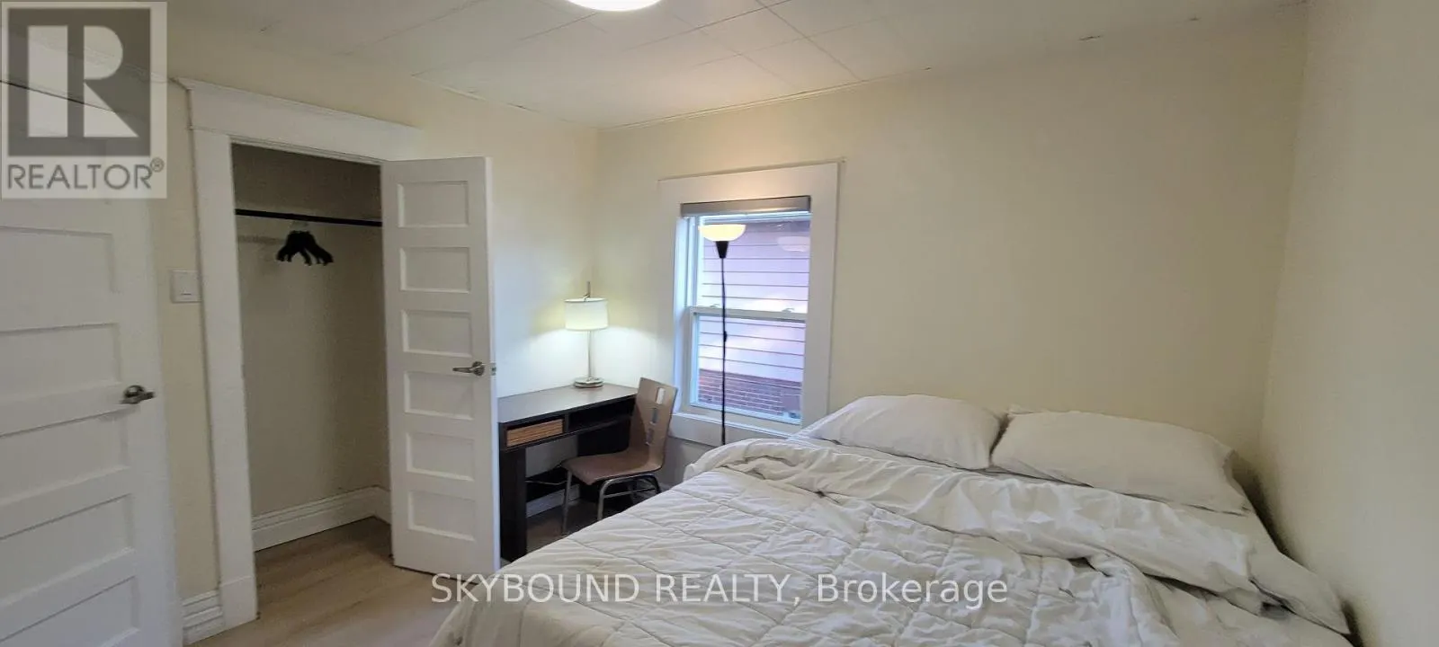 ROOM - 4869 SECOND AVENUE