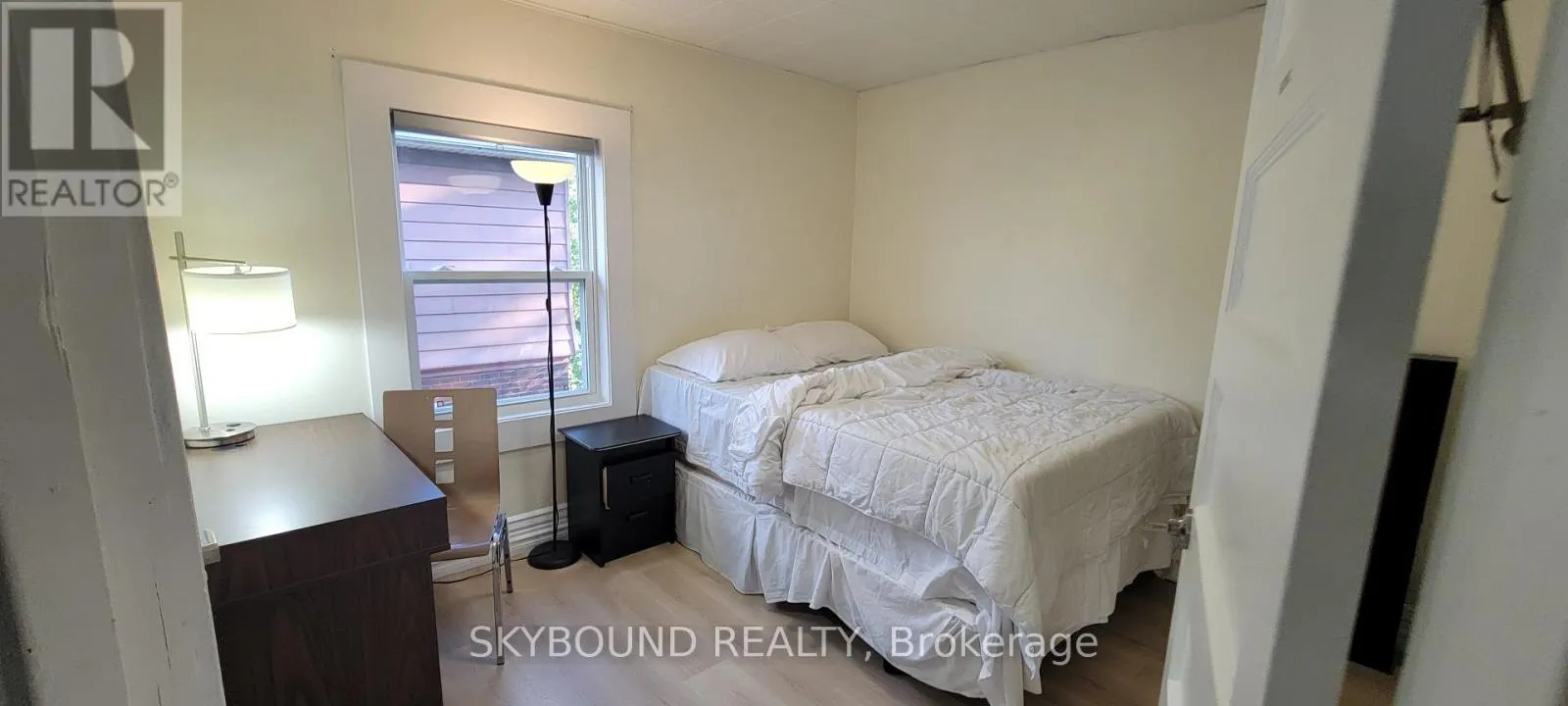 ROOM - 4869 SECOND AVENUE