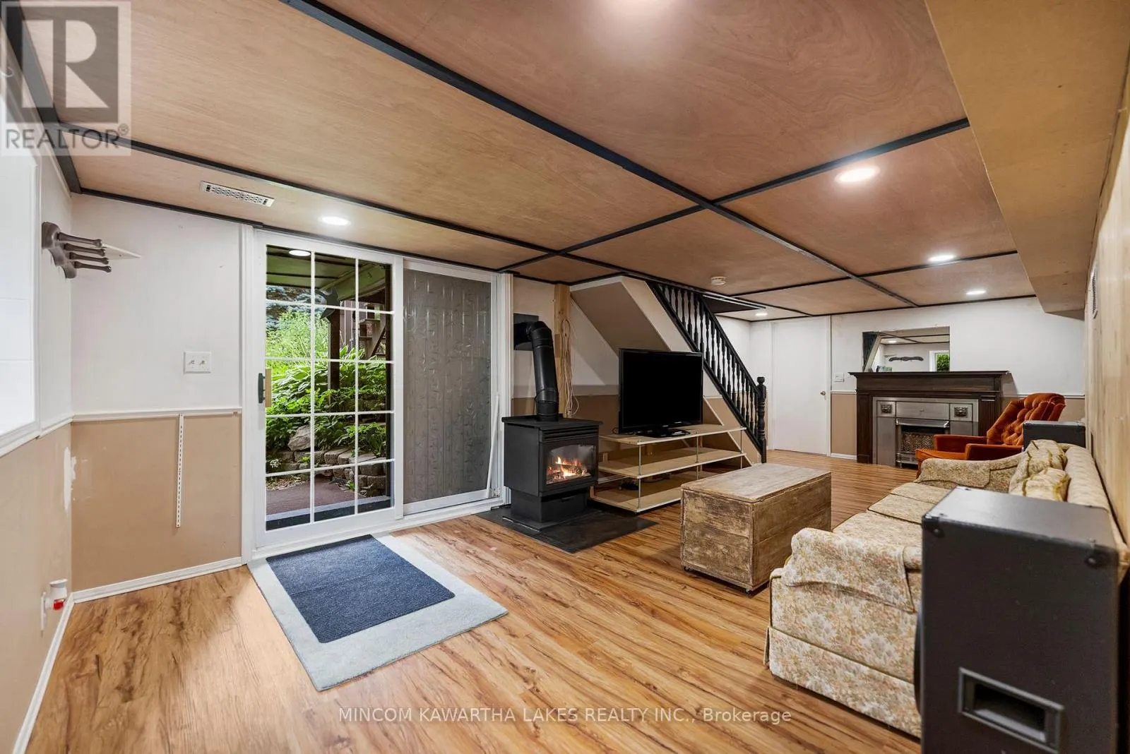 60 BURLEIGH STREET