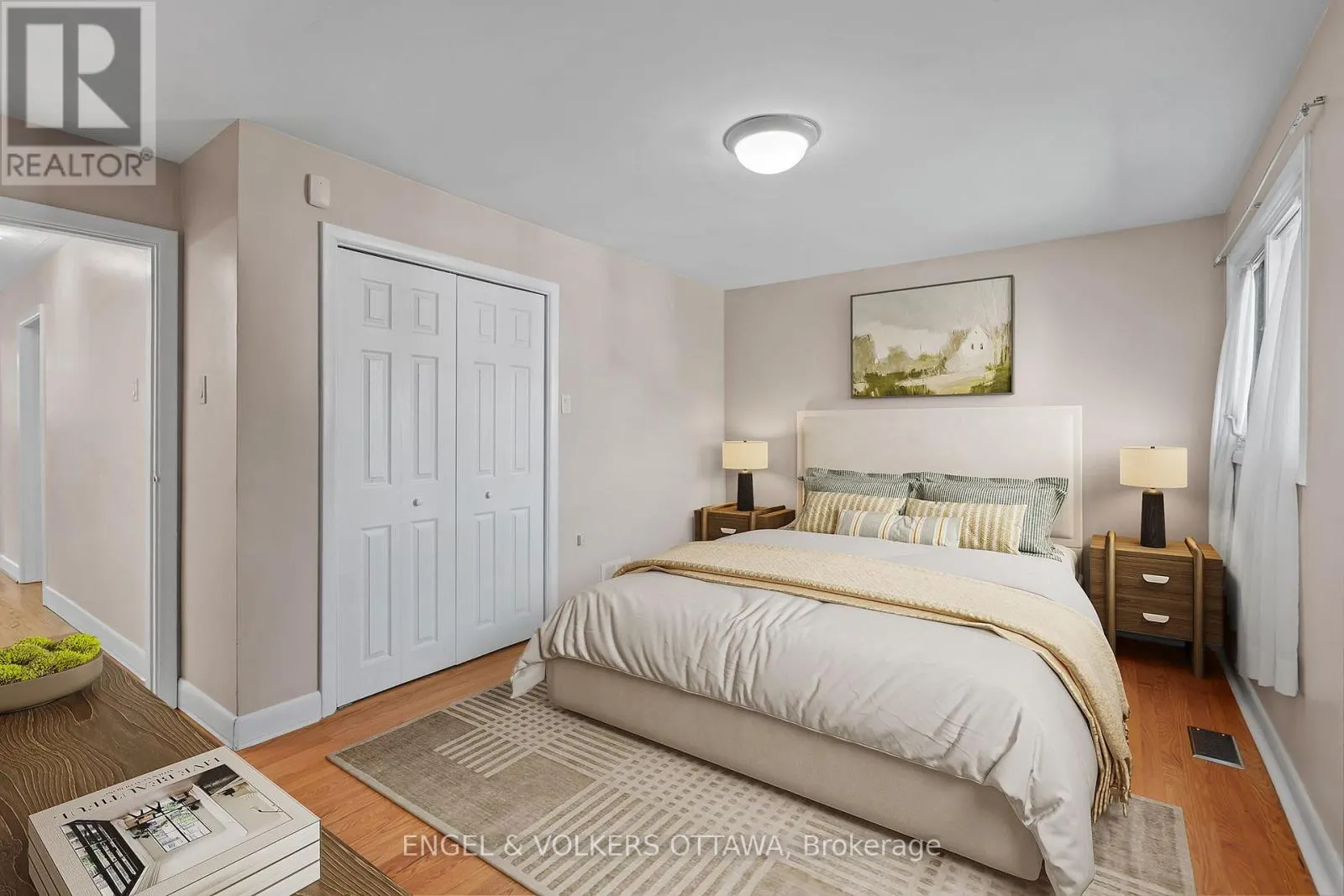 337 MOUNTBATTEN AVENUE