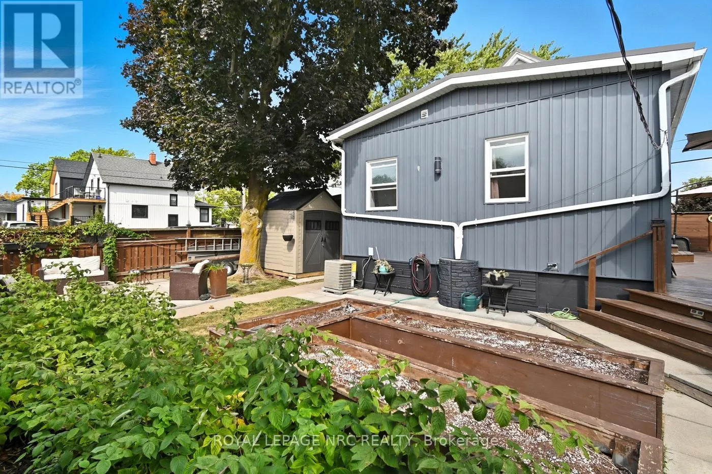 508 MAIN STREET W