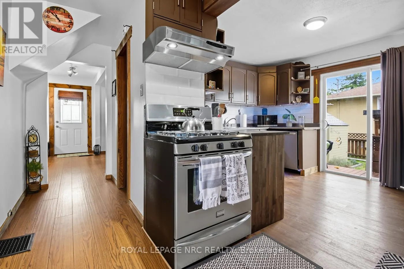 508 MAIN STREET W