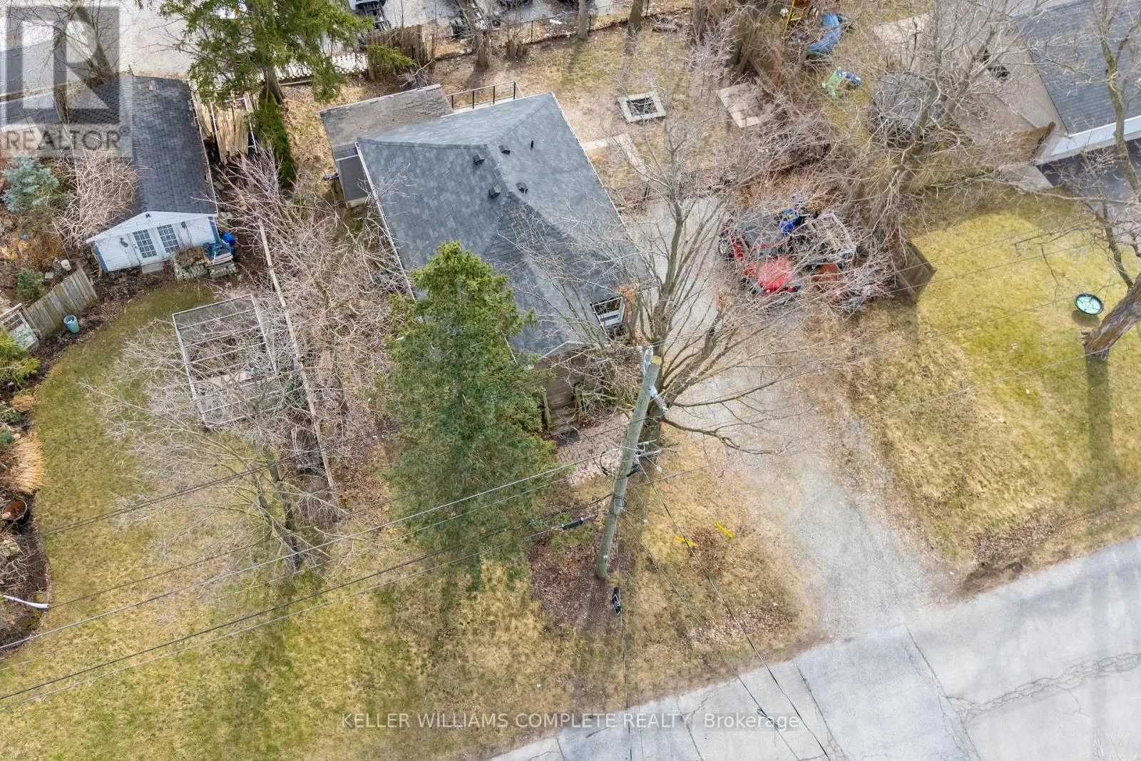 21 RENFREW STREET E
