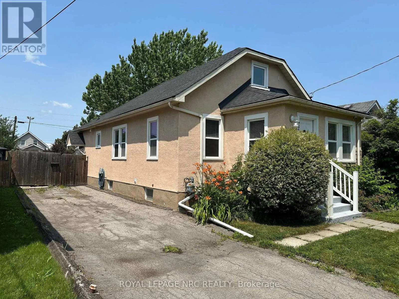 270 BEATRICE STREET