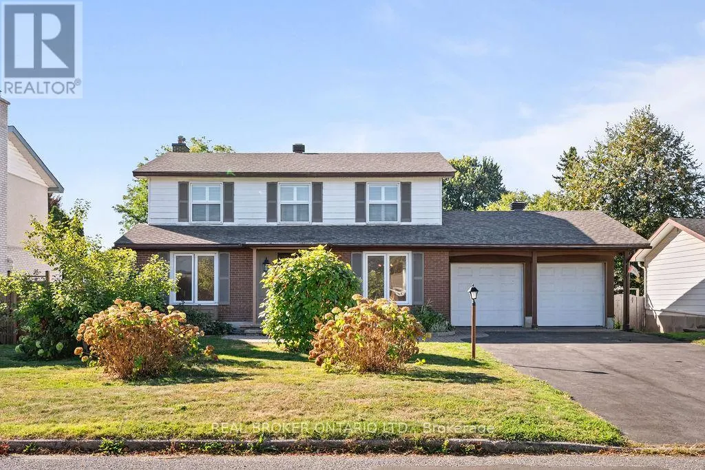 99 QUEENSLINE DRIVE
