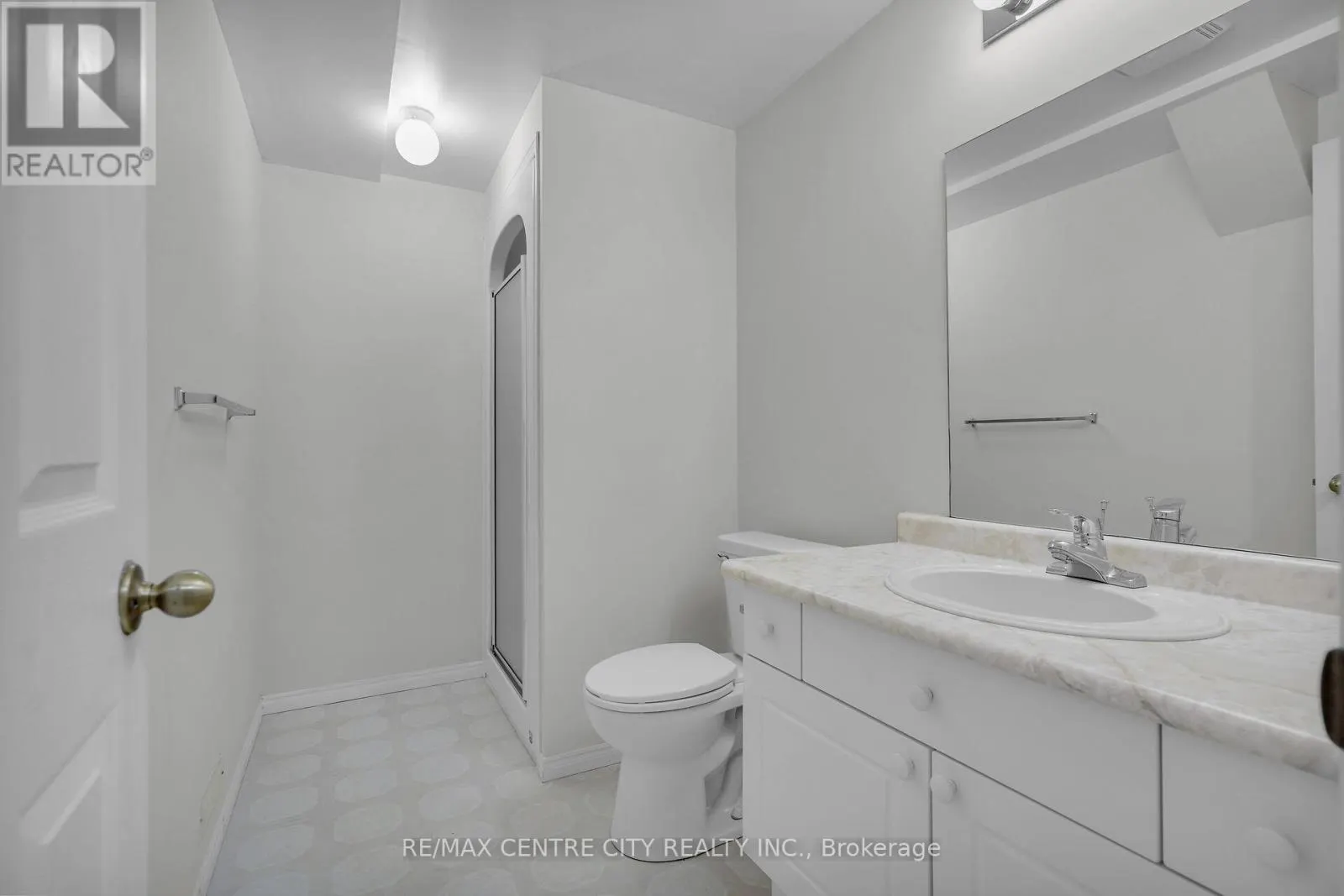 25 - 875 THISTLEDOWN WAY, #25