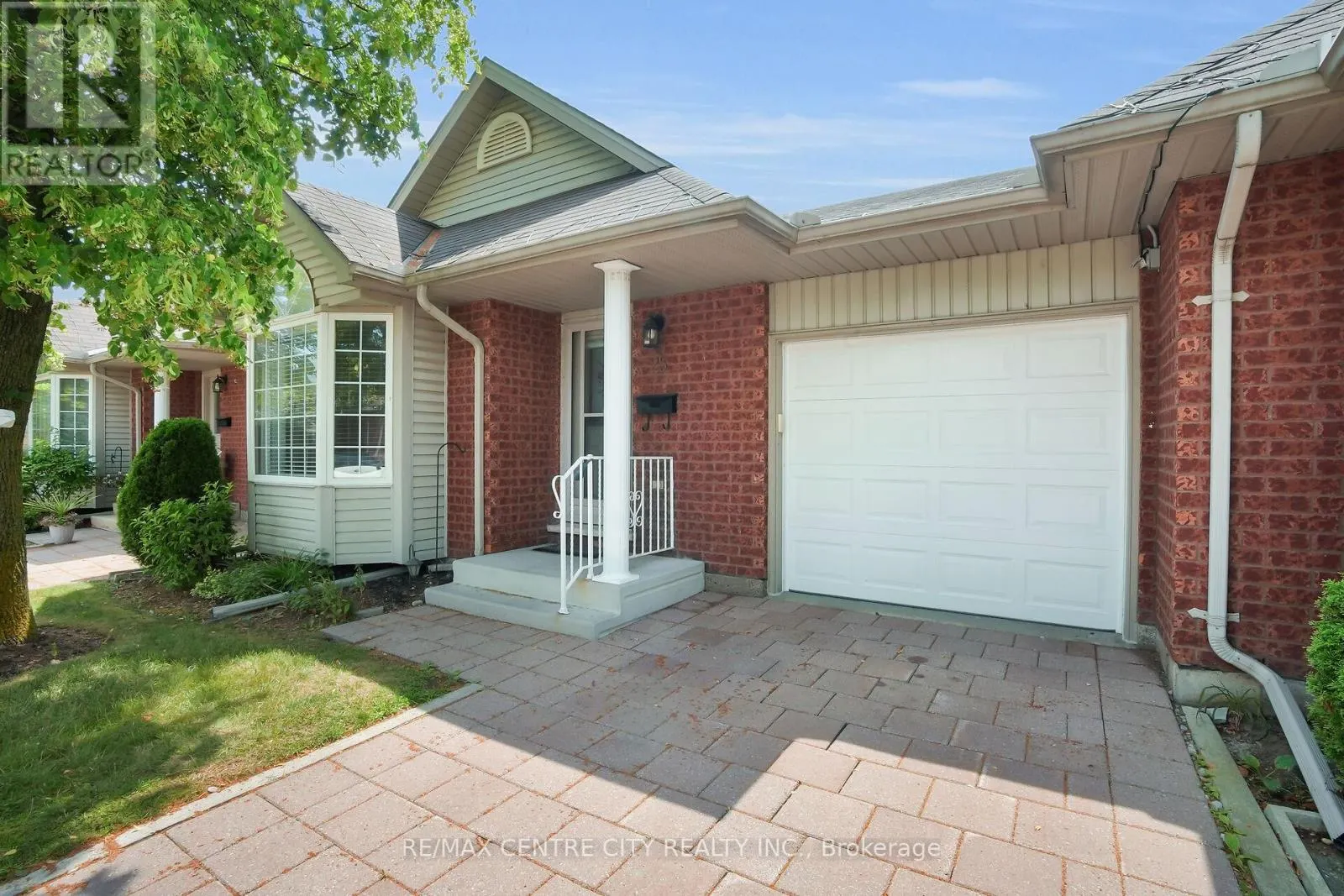 25 - 875 THISTLEDOWN WAY, #25