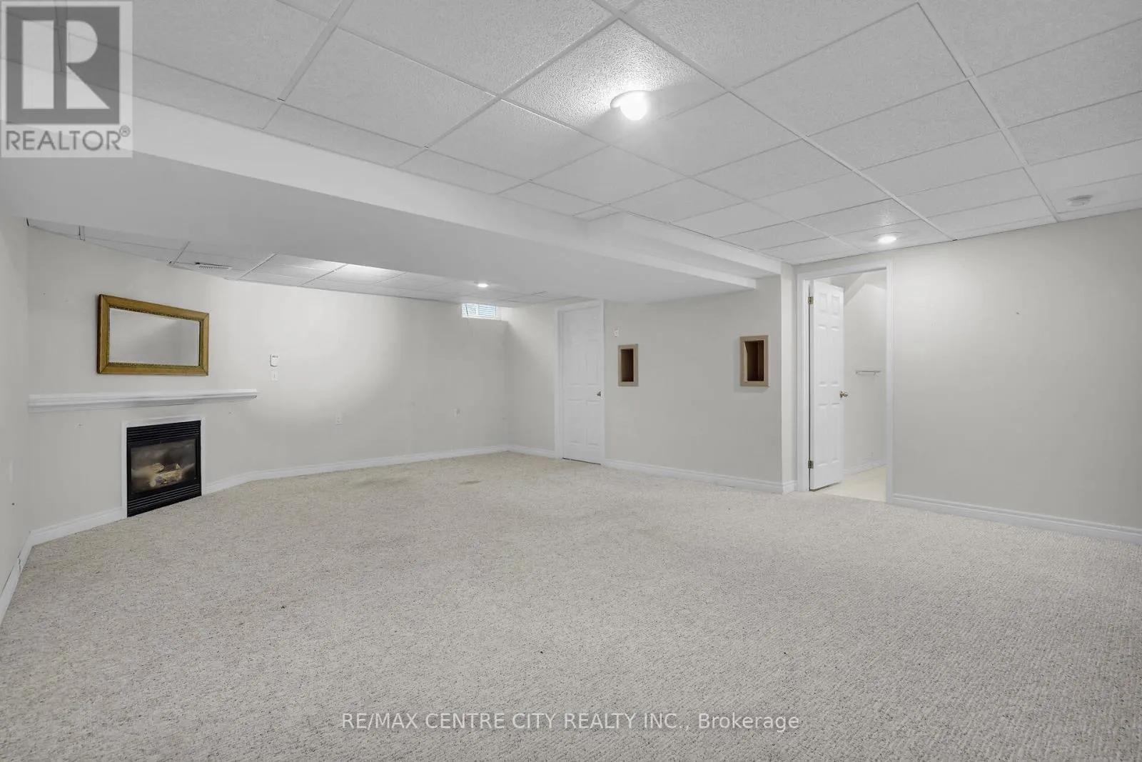 25 - 875 THISTLEDOWN WAY, #25