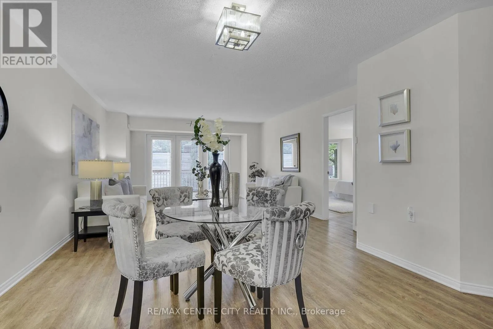 25 - 875 THISTLEDOWN WAY, #25