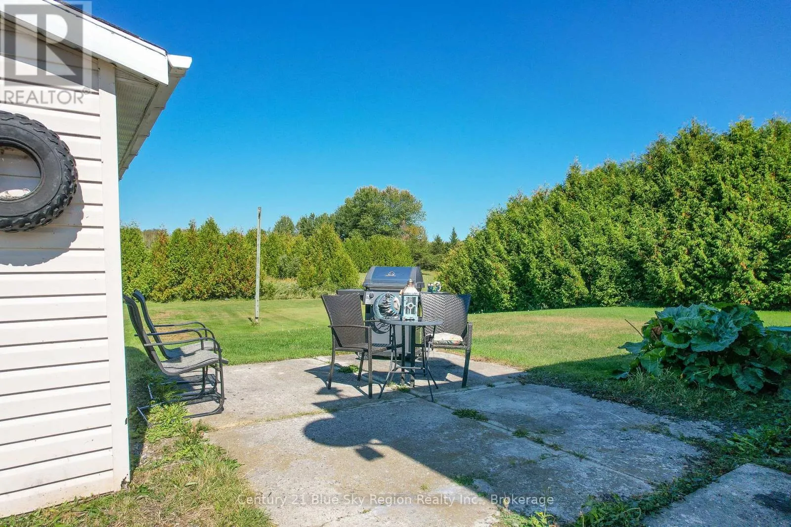 781 LALANDE ROAD