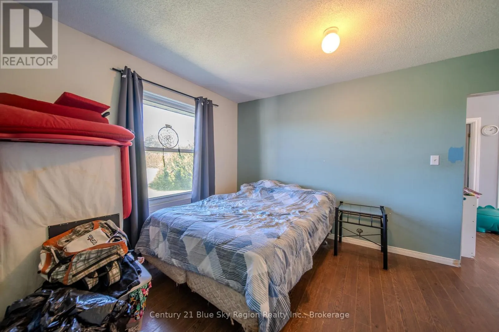 781 LALANDE ROAD