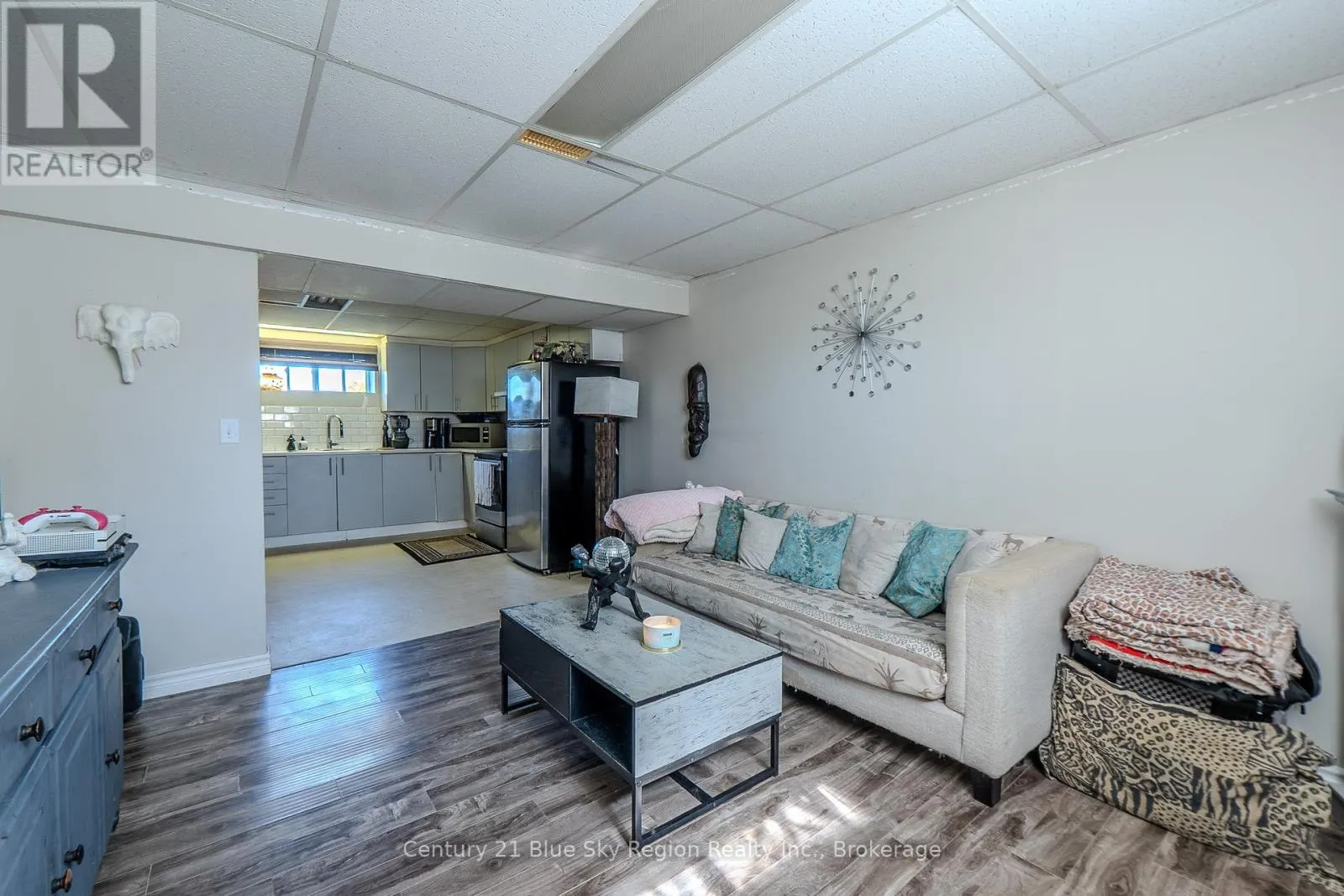 781 LALANDE ROAD