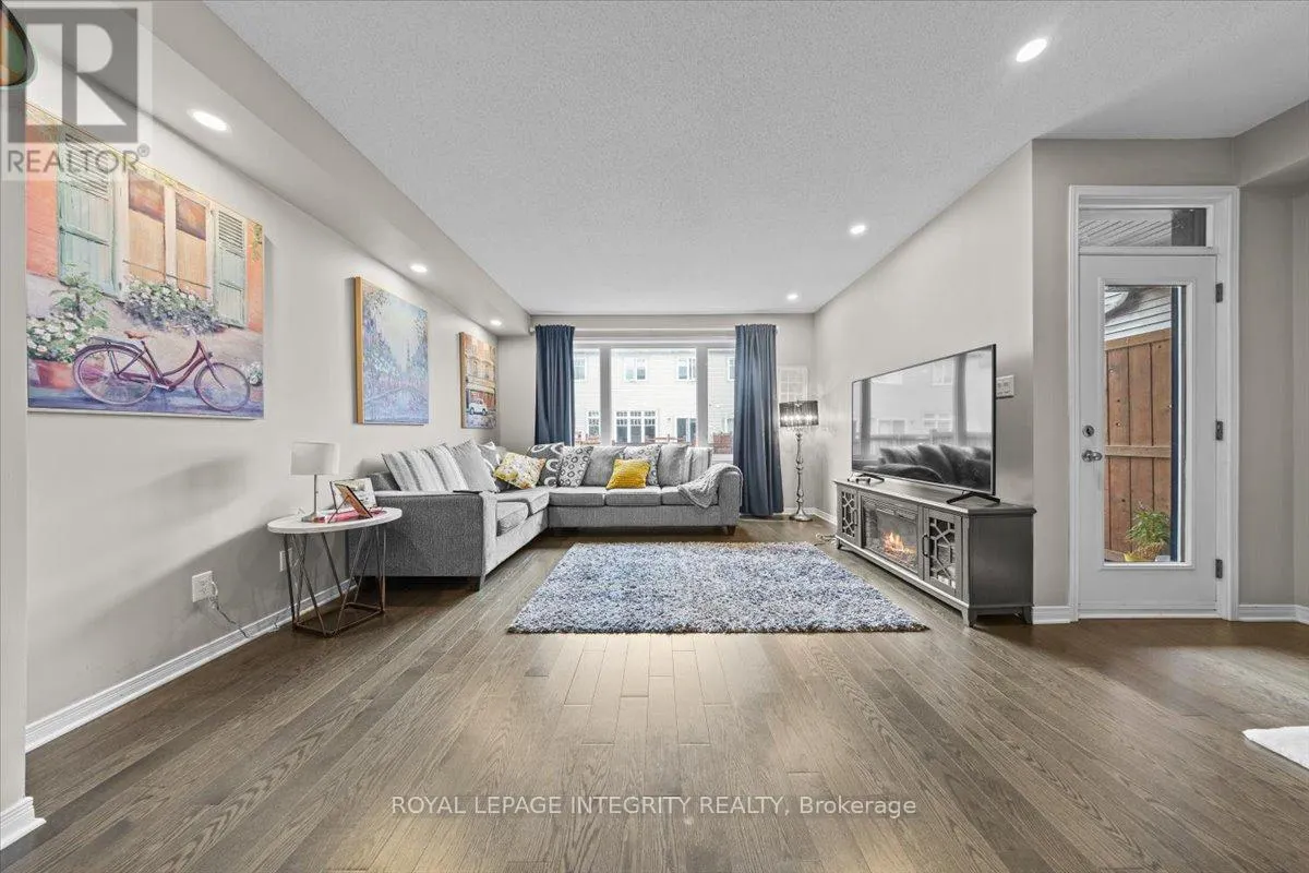 14 HACKNEY PRIVATE