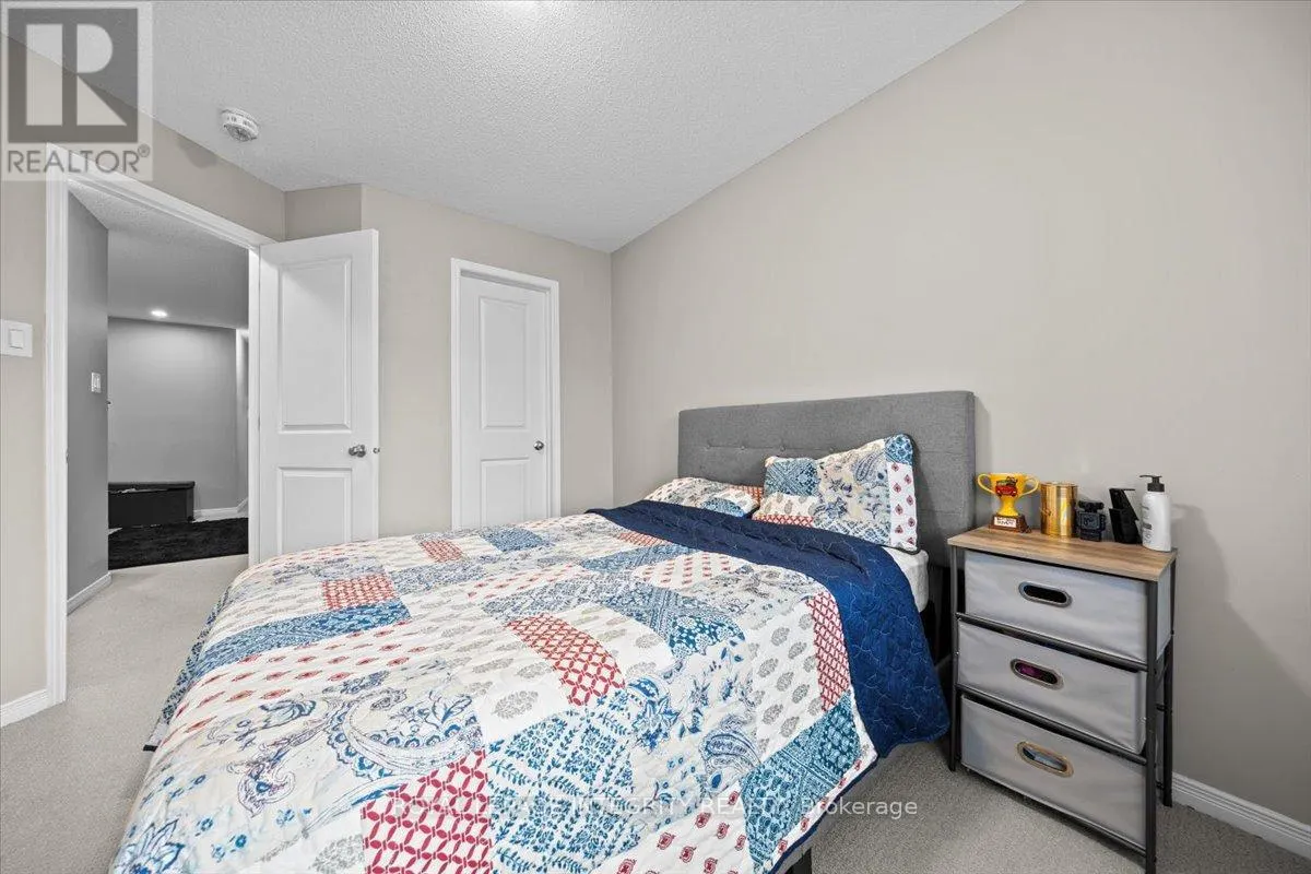14 HACKNEY PRIVATE