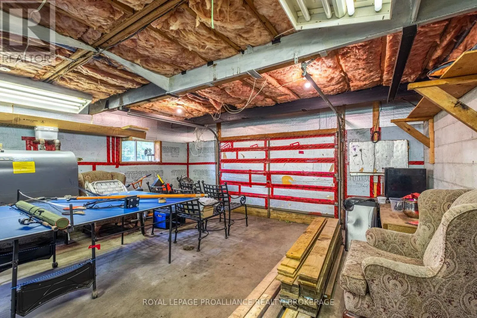32 OLD RIVER ROAD