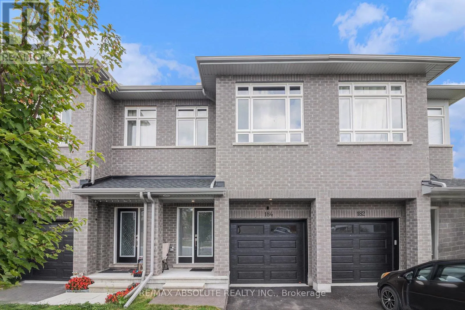 184 HOOPER STREET