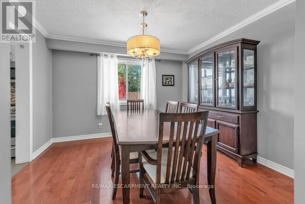14 GREENING AVENUE