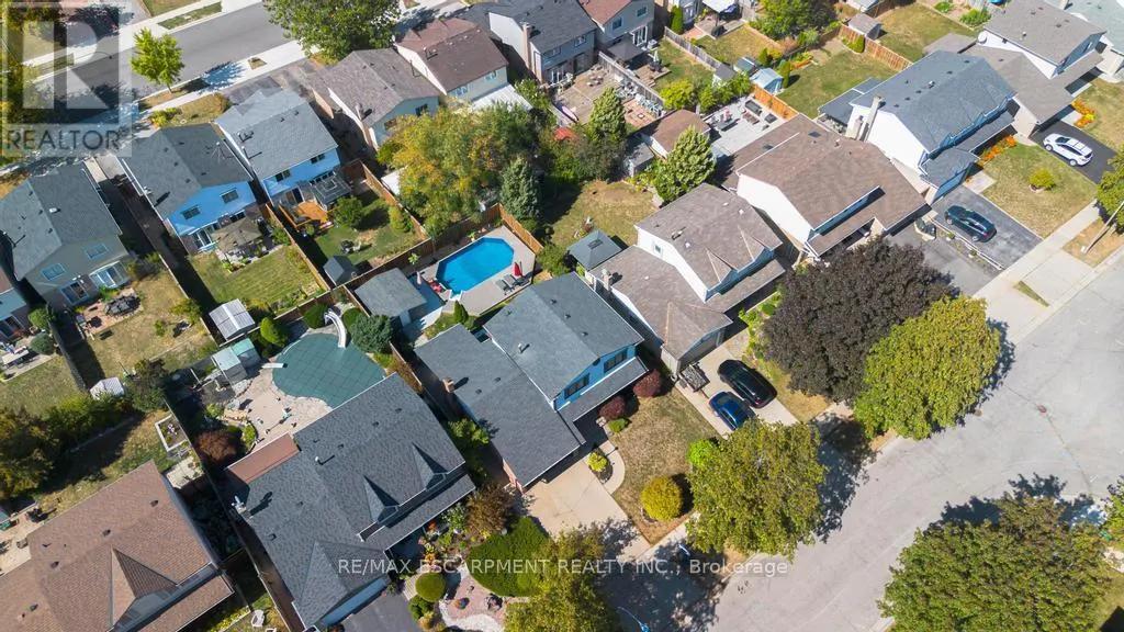 14 GREENING AVENUE