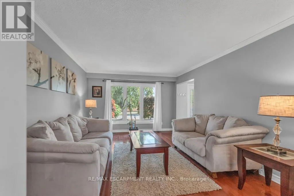 14 GREENING AVENUE