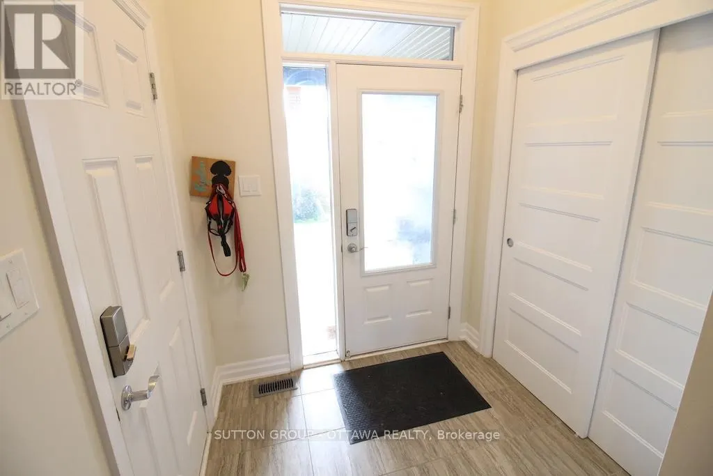 303 RUE DE L ETANG STREET