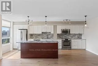 709 - 121 QUEEN STREET, #709