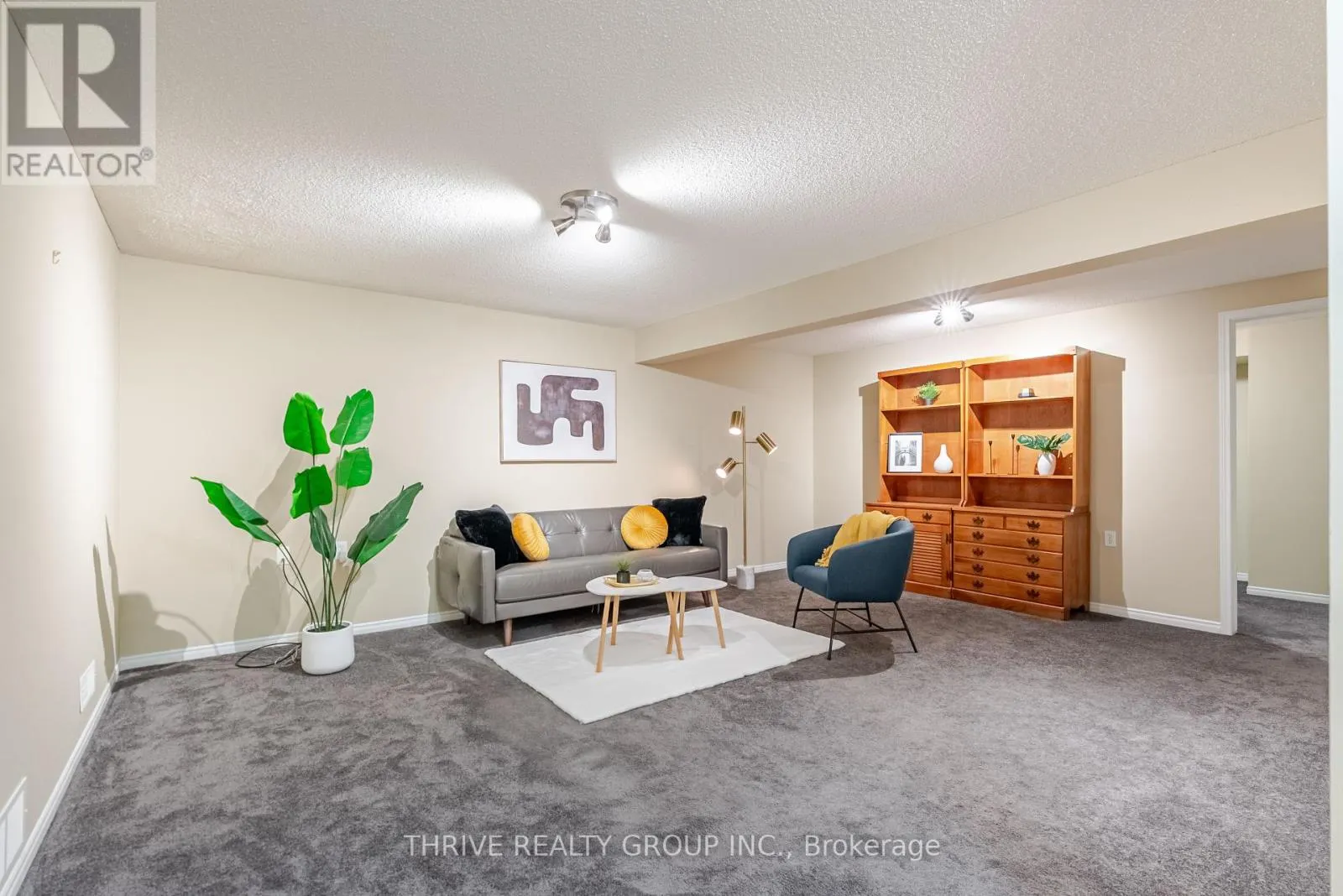 15 - 875 THISTLEDOWN WAY, #15