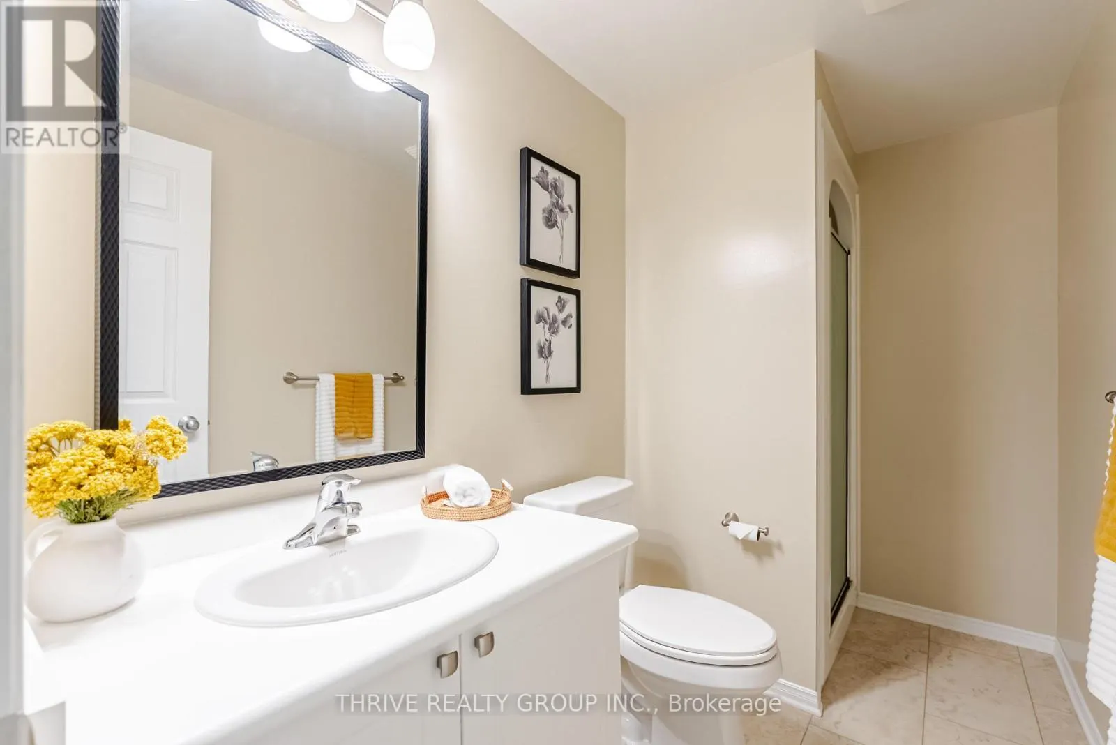 15 - 875 THISTLEDOWN WAY, #15