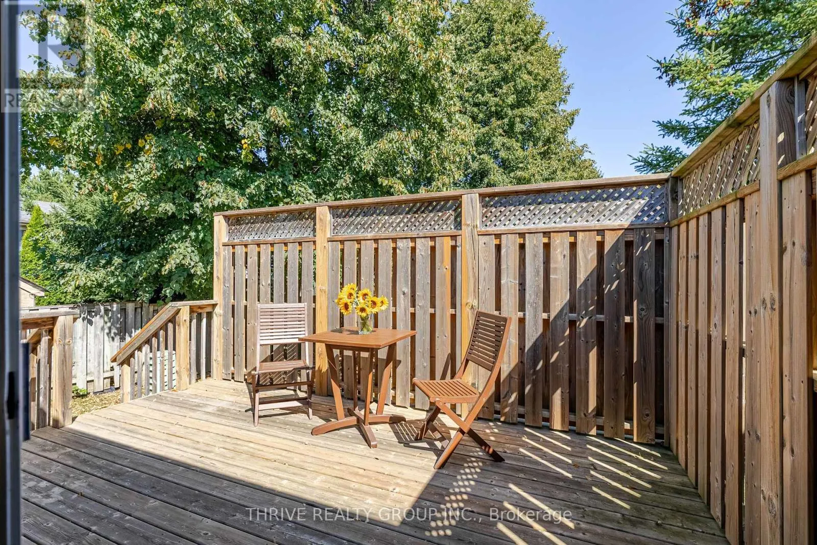 15 - 875 THISTLEDOWN WAY, #15