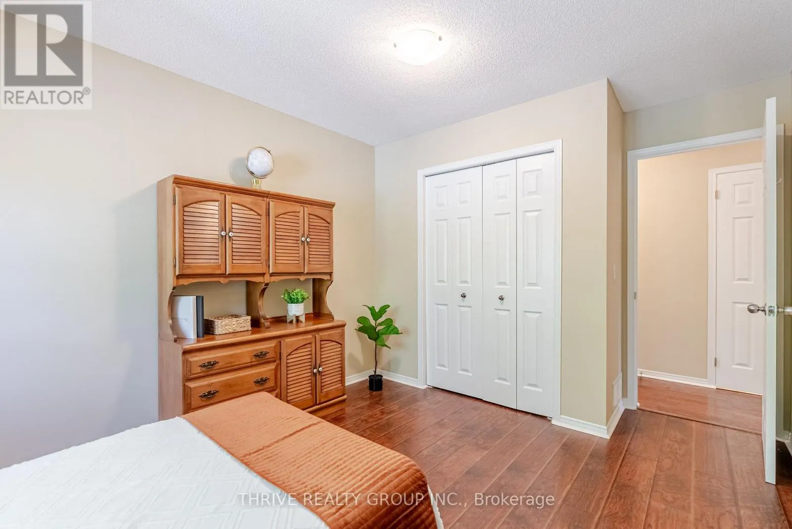 15 - 875 THISTLEDOWN WAY, #15