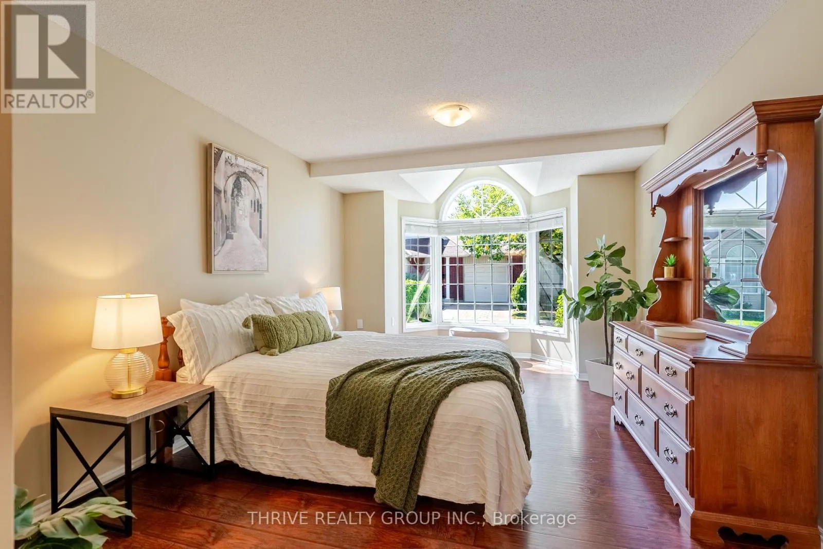 15 - 875 THISTLEDOWN WAY, #15