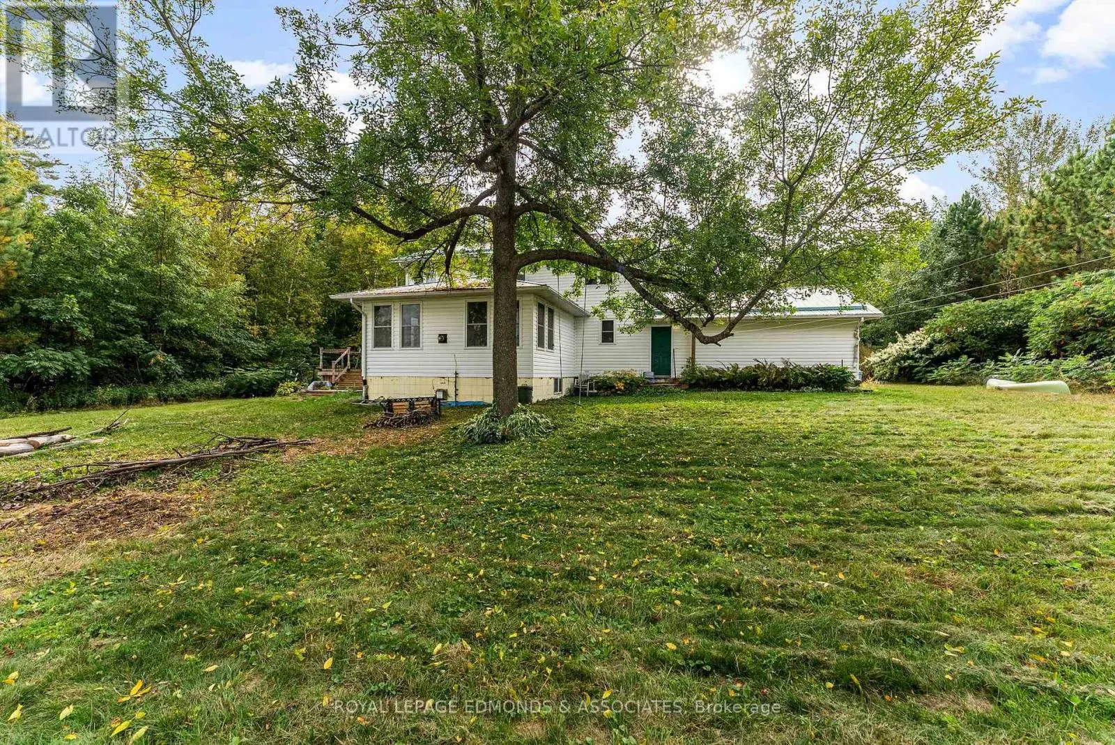 1095 MOUNTAINVIEW DRIVE