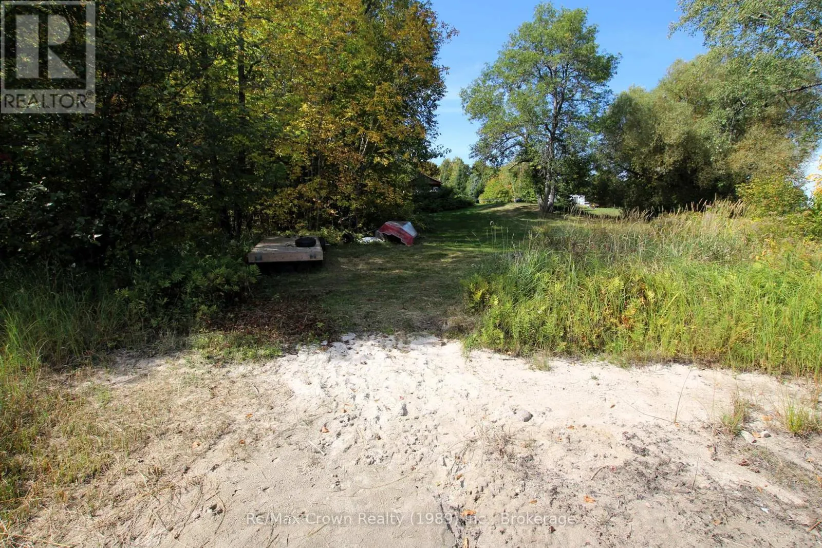607 LIMBERLOST POINT ROAD