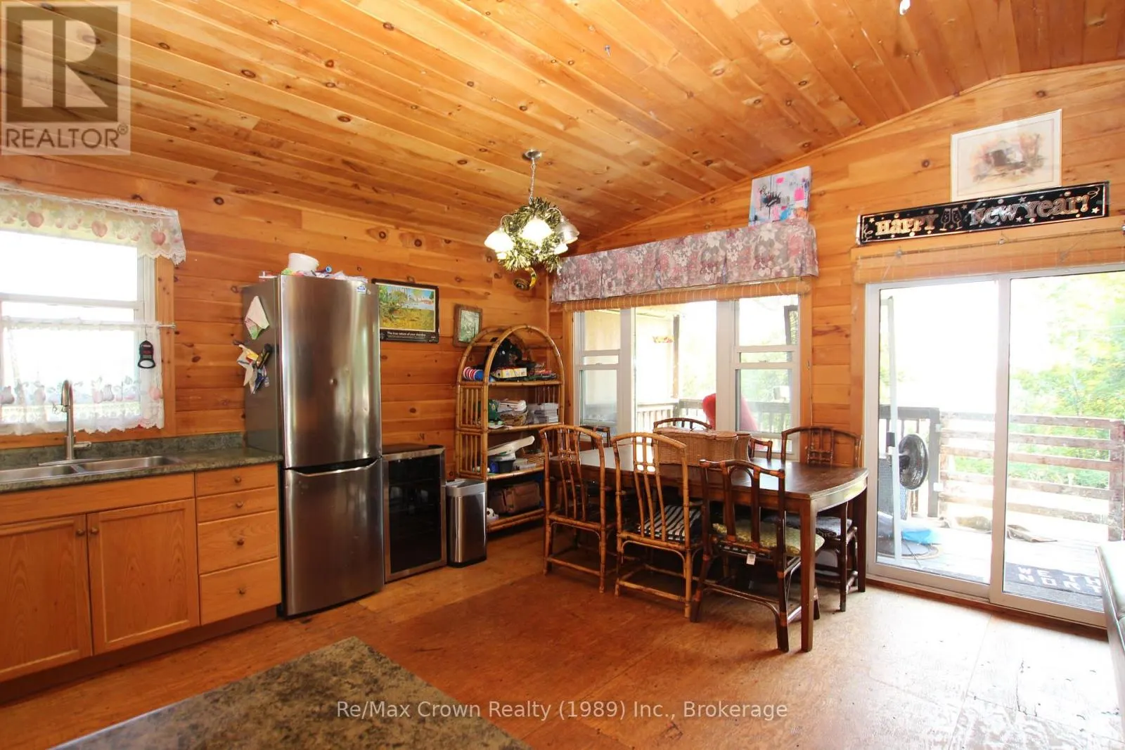 607 LIMBERLOST POINT ROAD