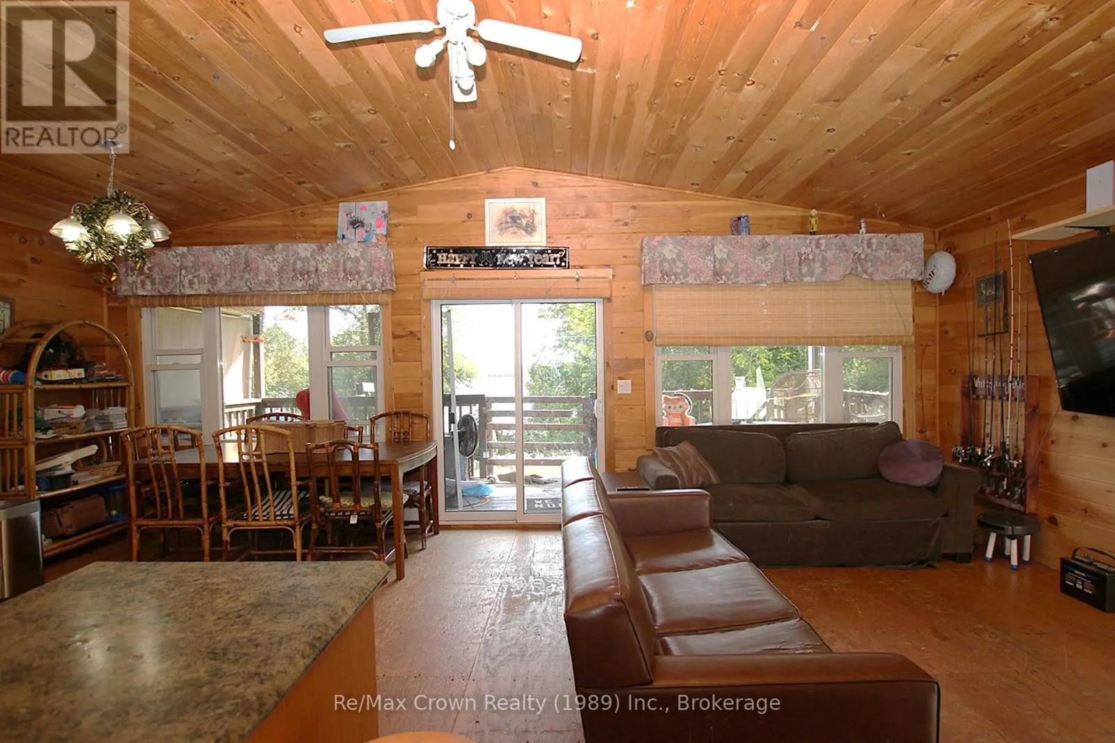 607 LIMBERLOST POINT ROAD