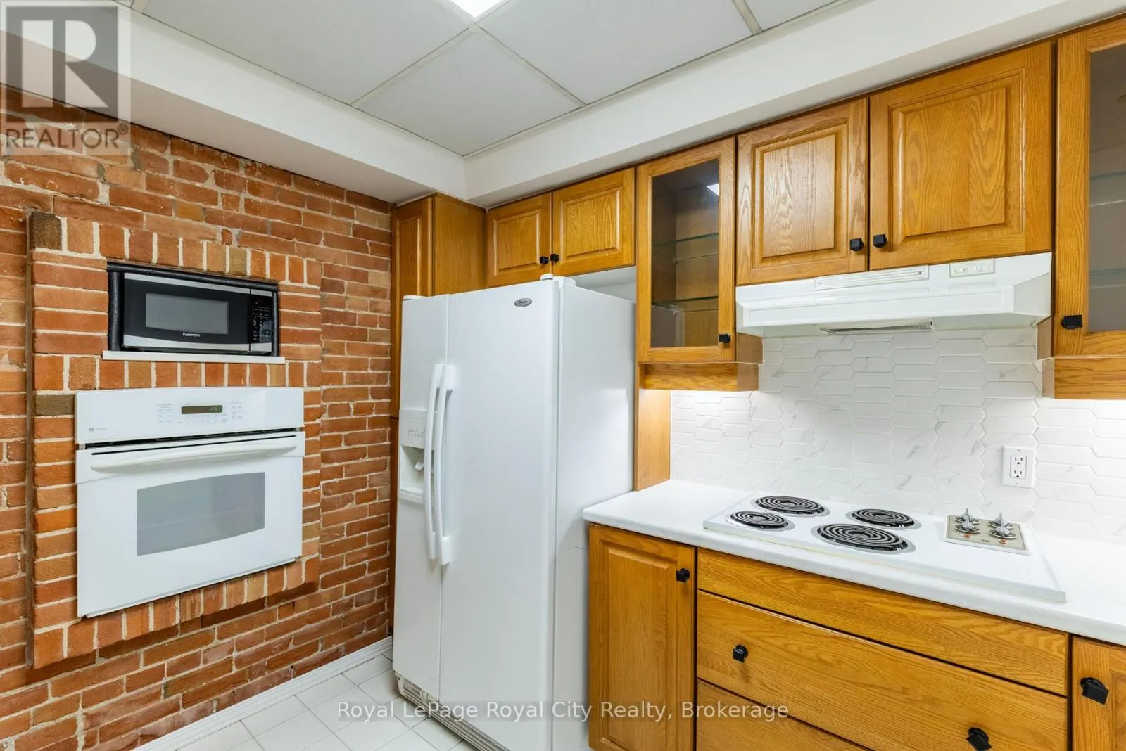 101 - 57 SUFFOLK STREET W, #101