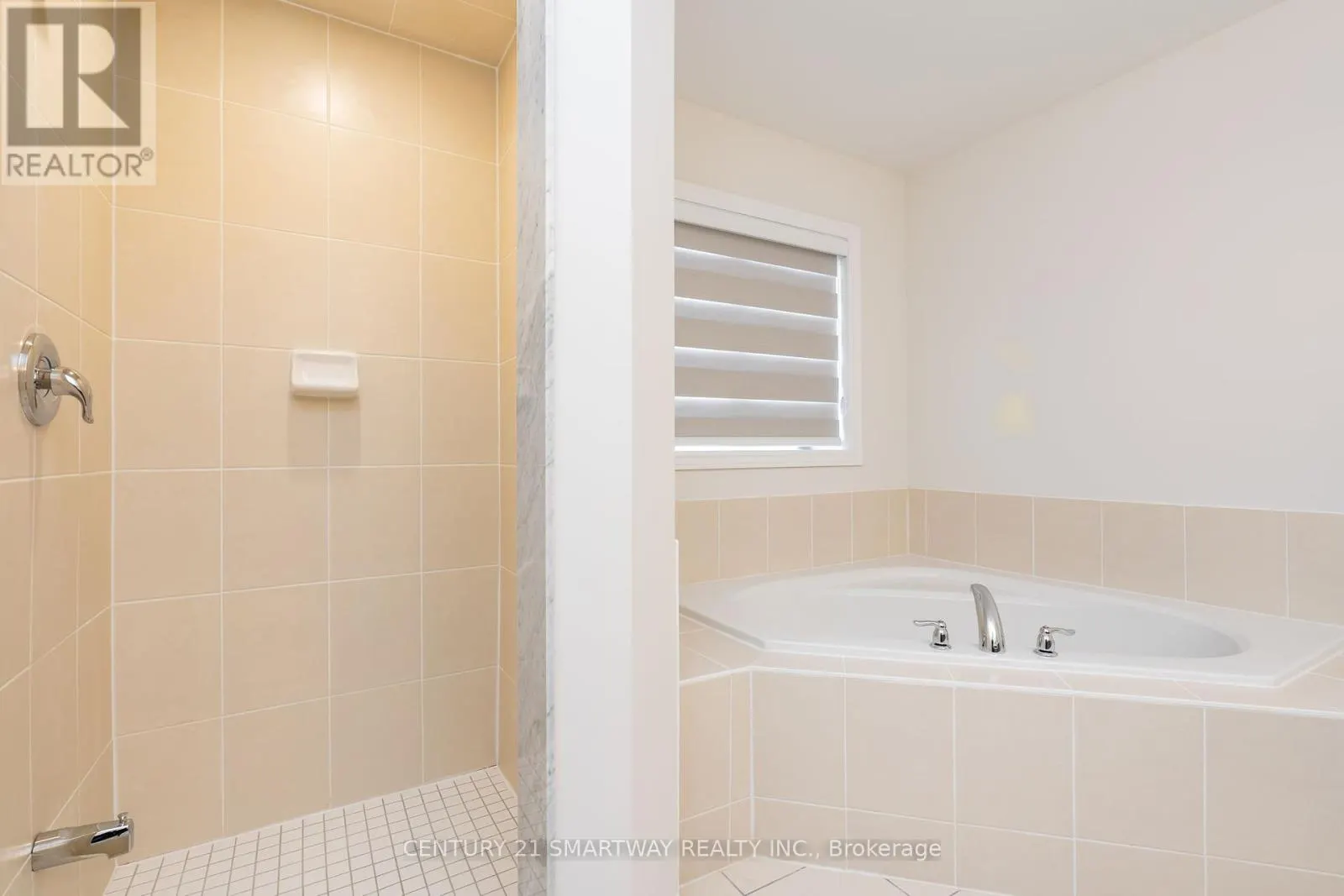 26 HUNTSWORTH AVENUE