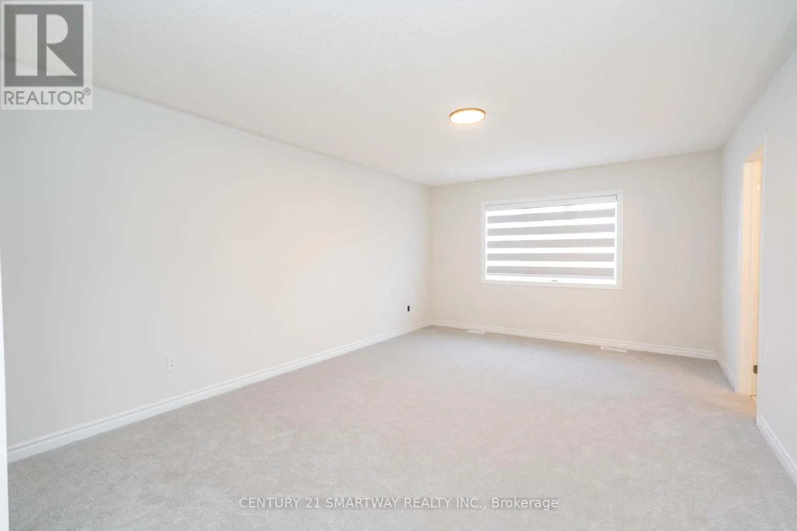 26 HUNTSWORTH AVENUE