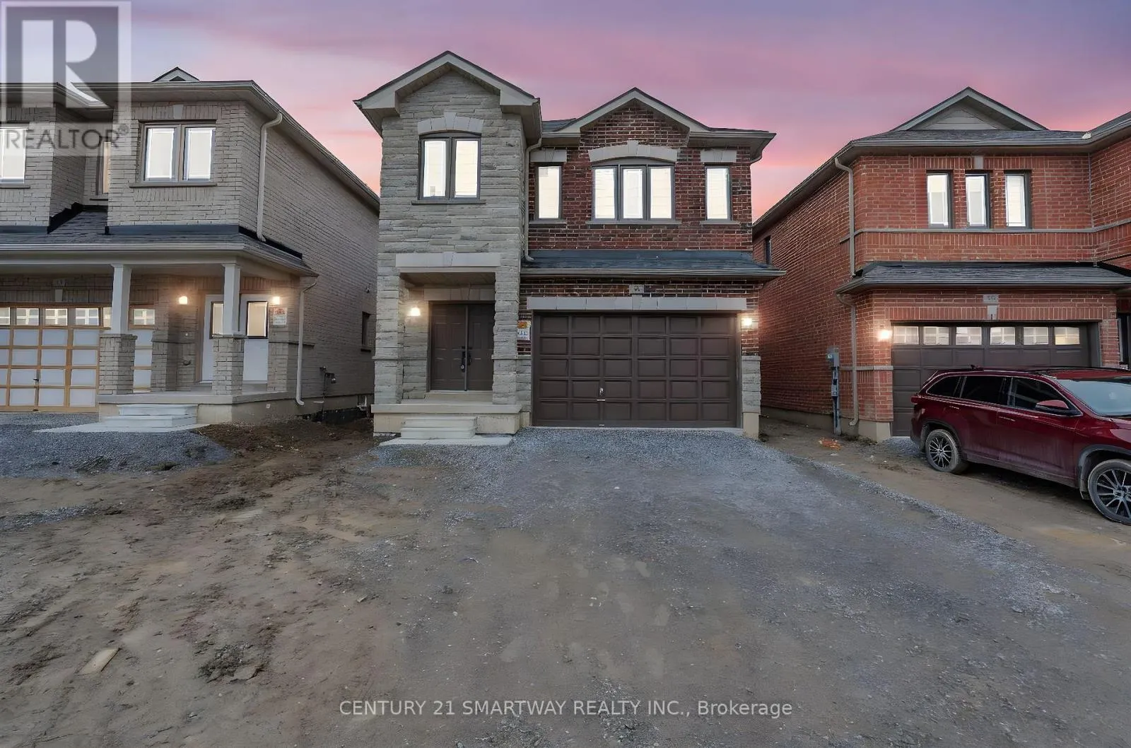 26 HUNTSWORTH AVENUE
